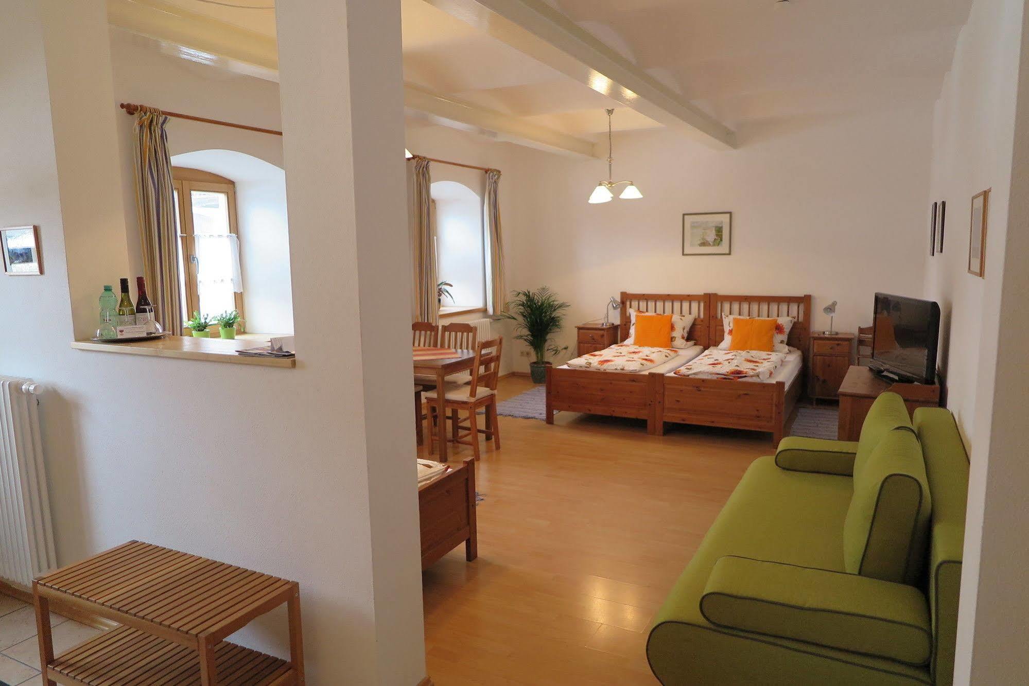 Pension Bernhardhof Otterfing Zewnętrze zdjęcie