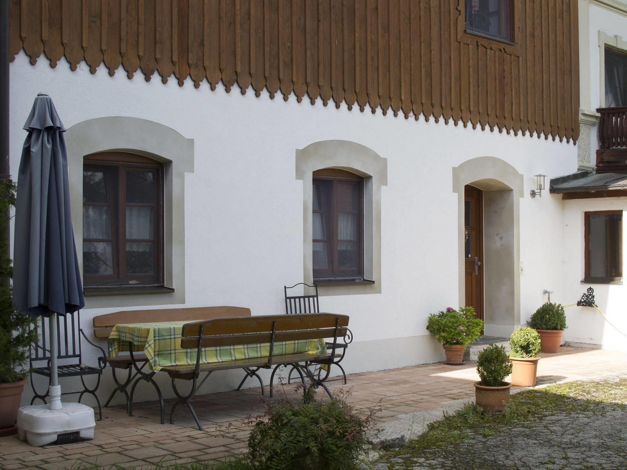 Pension Bernhardhof Otterfing Zewnętrze zdjęcie