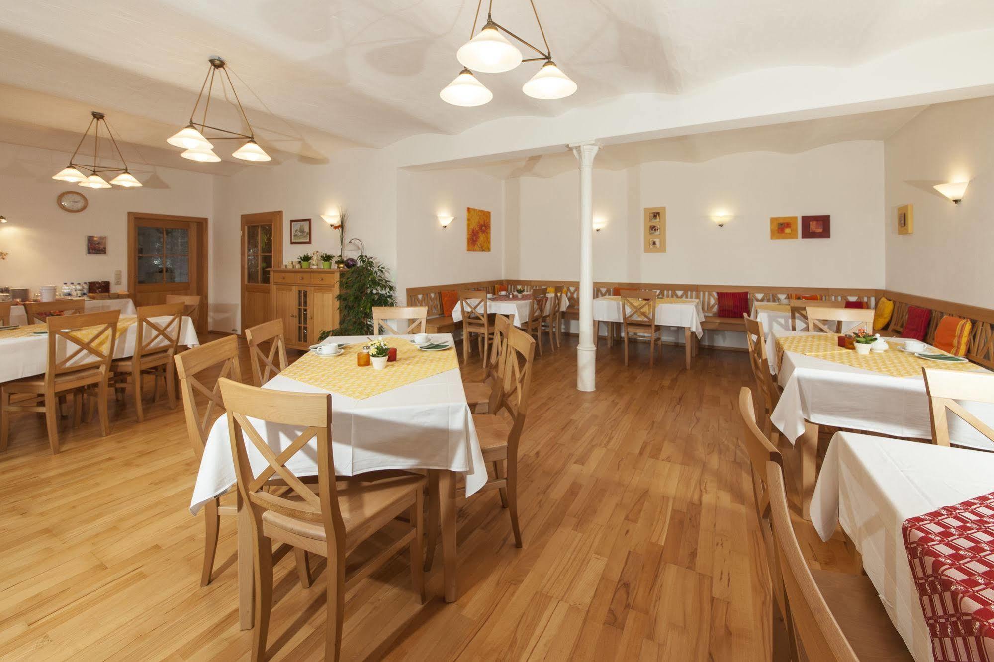 Pension Bernhardhof Otterfing Zewnętrze zdjęcie